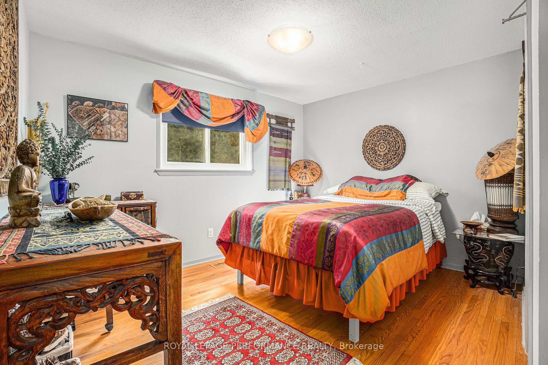 Photo 16 of 1 Wedgewood Crescent, Ottawa, Blackburn Hamlet — HOMEH