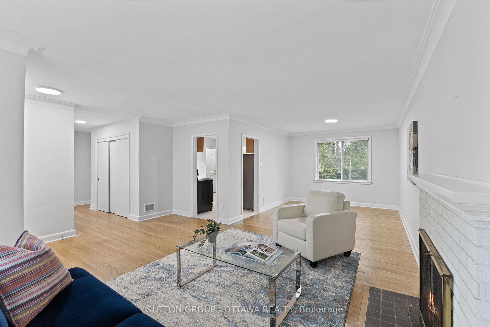 Photo 5 of 1487 Caverley Street, Ottawa, Riverview Park — HOMEH