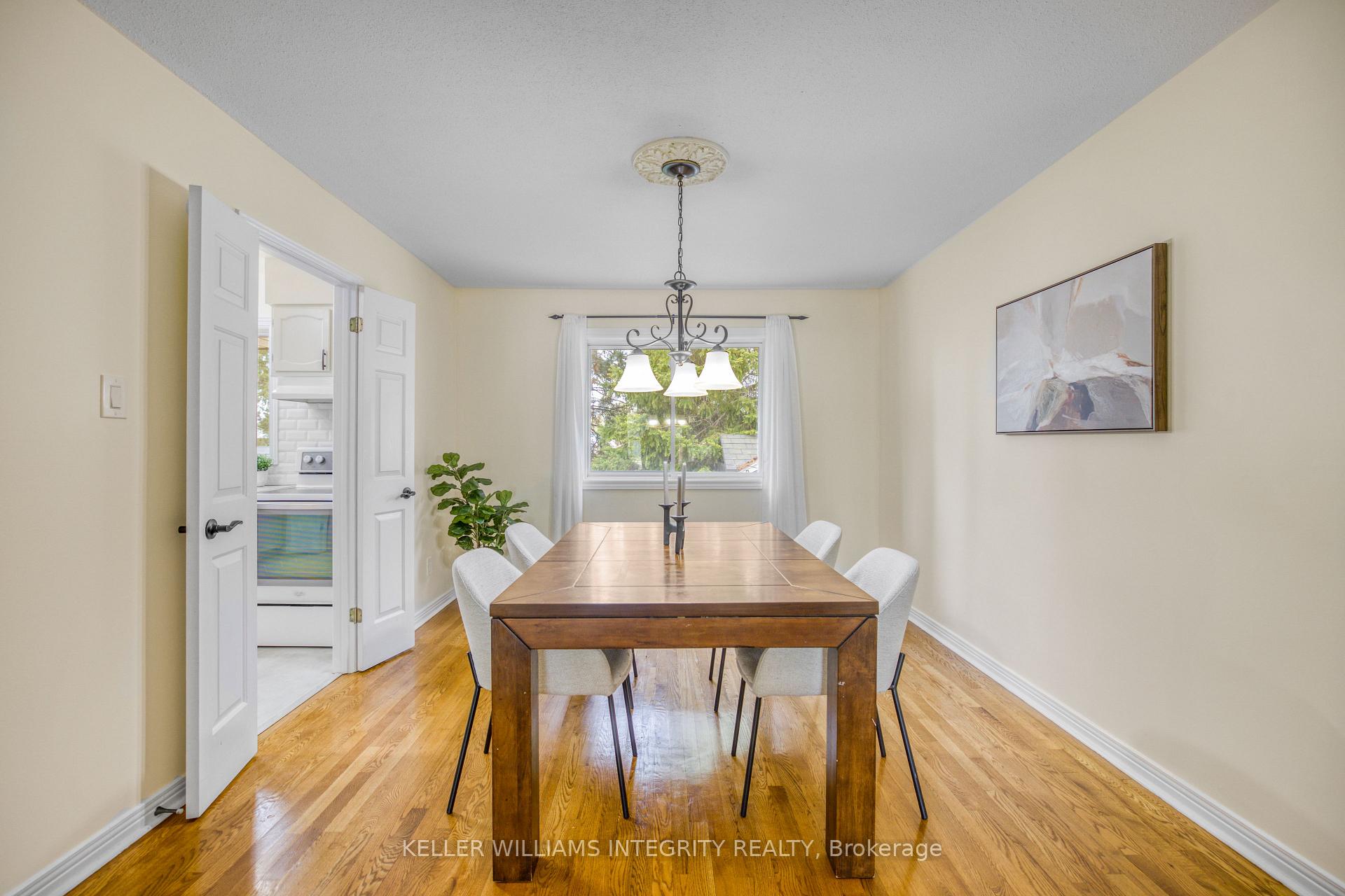 Photo 8 of 714 Mooneys Bay Place, Ottawa, Mooneys Bay/Riverside Park — HOMEH