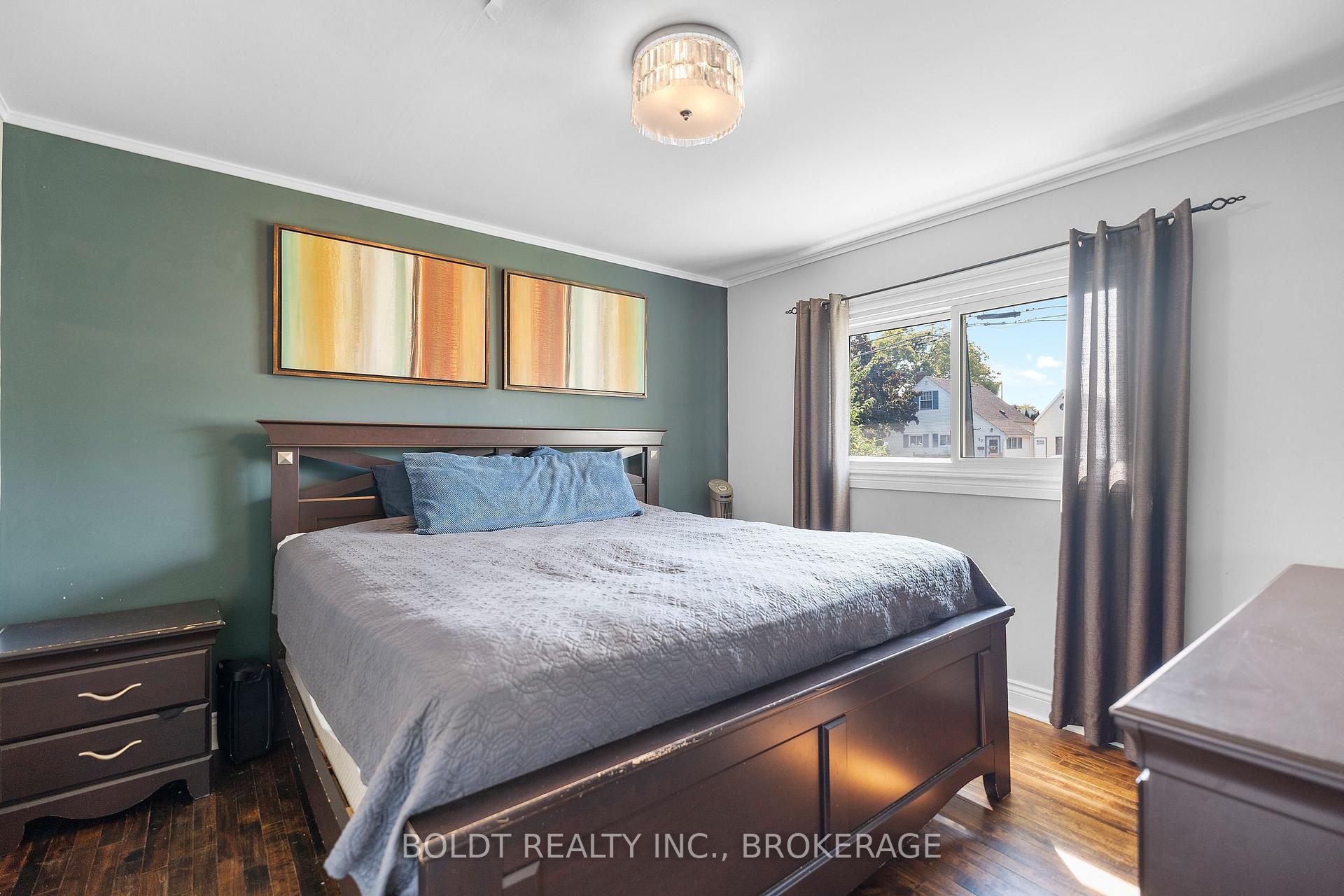 Photo 15 of 66 Whyte Avenue N, Thorold, Thorold Downtown — HOMEH
