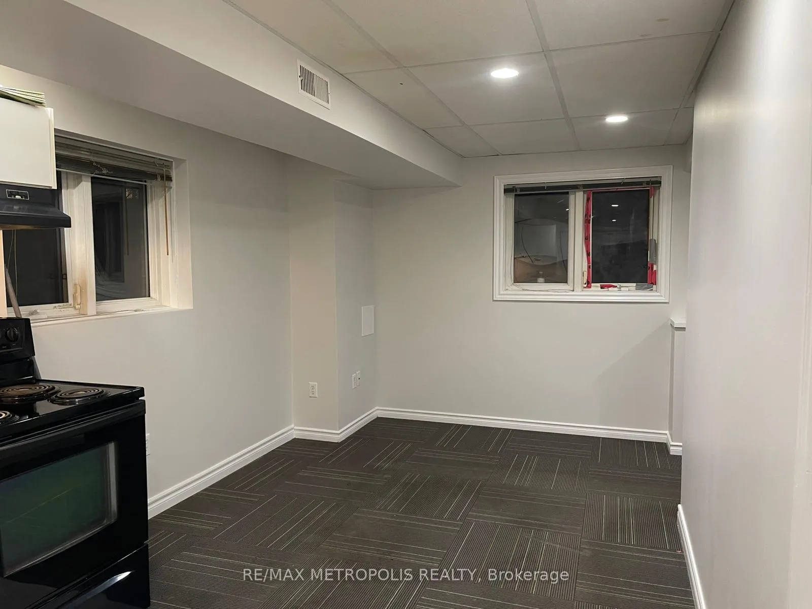 Photo 7 of Unit Lower, 58 Whitefoot Crescent, Ajax, South East — HOMEH