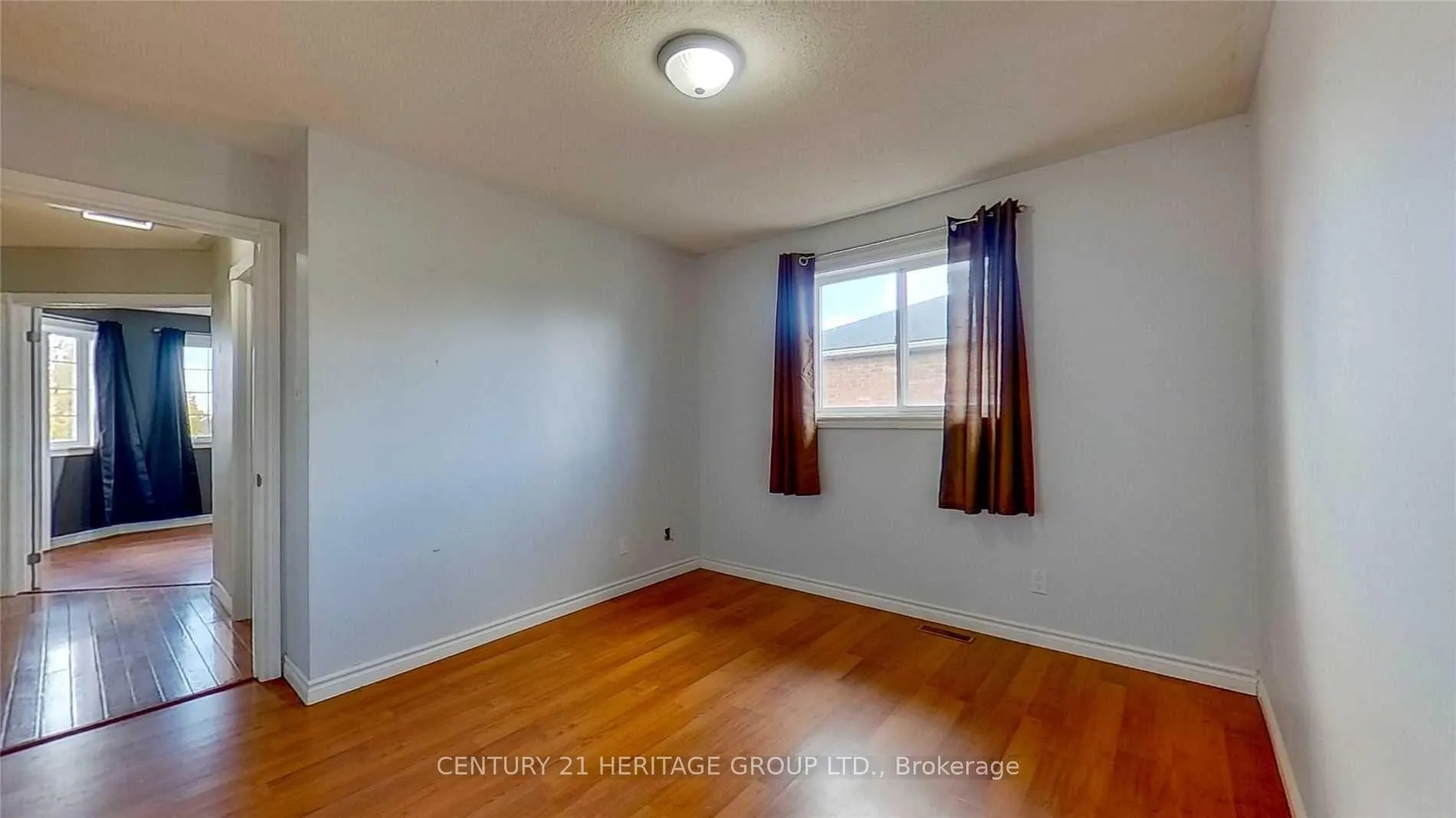 Photo 7 of Unit Main & 2nd, 25 Logan Court, Barrie, Holly — HOMEH