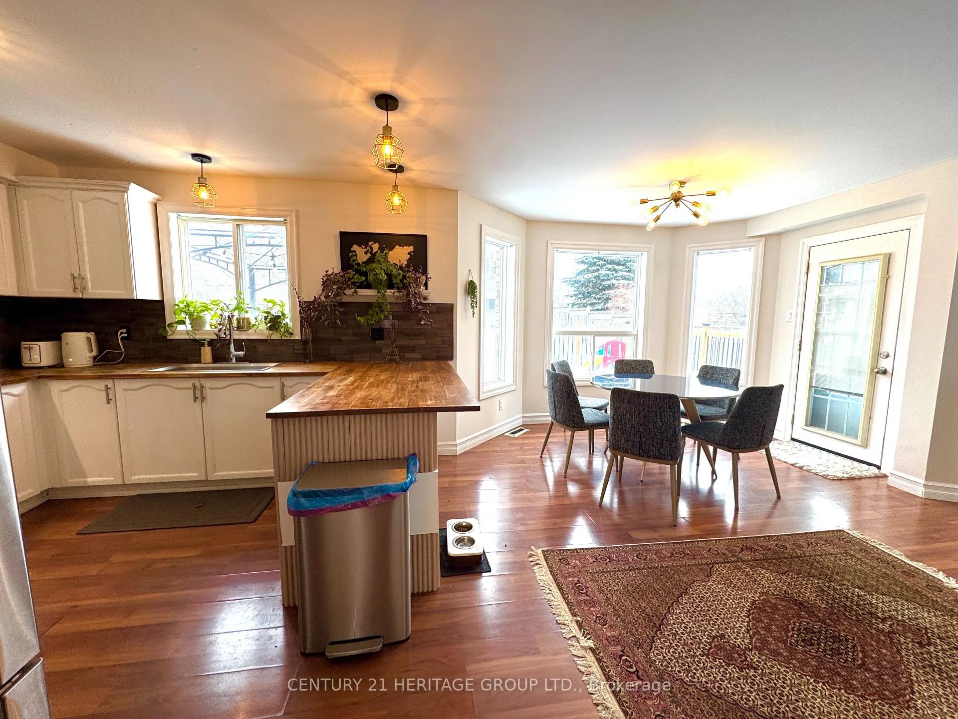 Photo 8 of Unit Main & 2nd, 25 Logan Court, Barrie, Holly — HOMEH