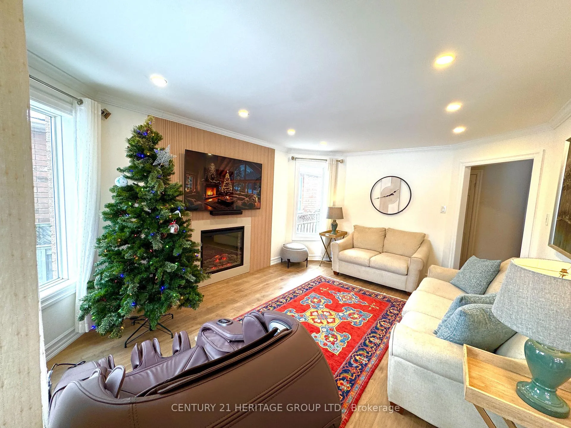 Photo 17 of Unit Main & 2nd, 25 Logan Court, Barrie, Holly — HOMEH