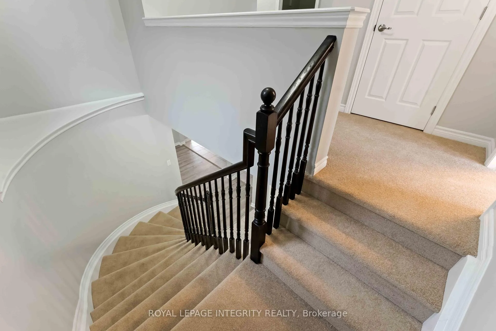 Photo 20 of 408 Aphelion Crescent, Ottawa, Barrhaven - Half Moon Bay — HOMEH