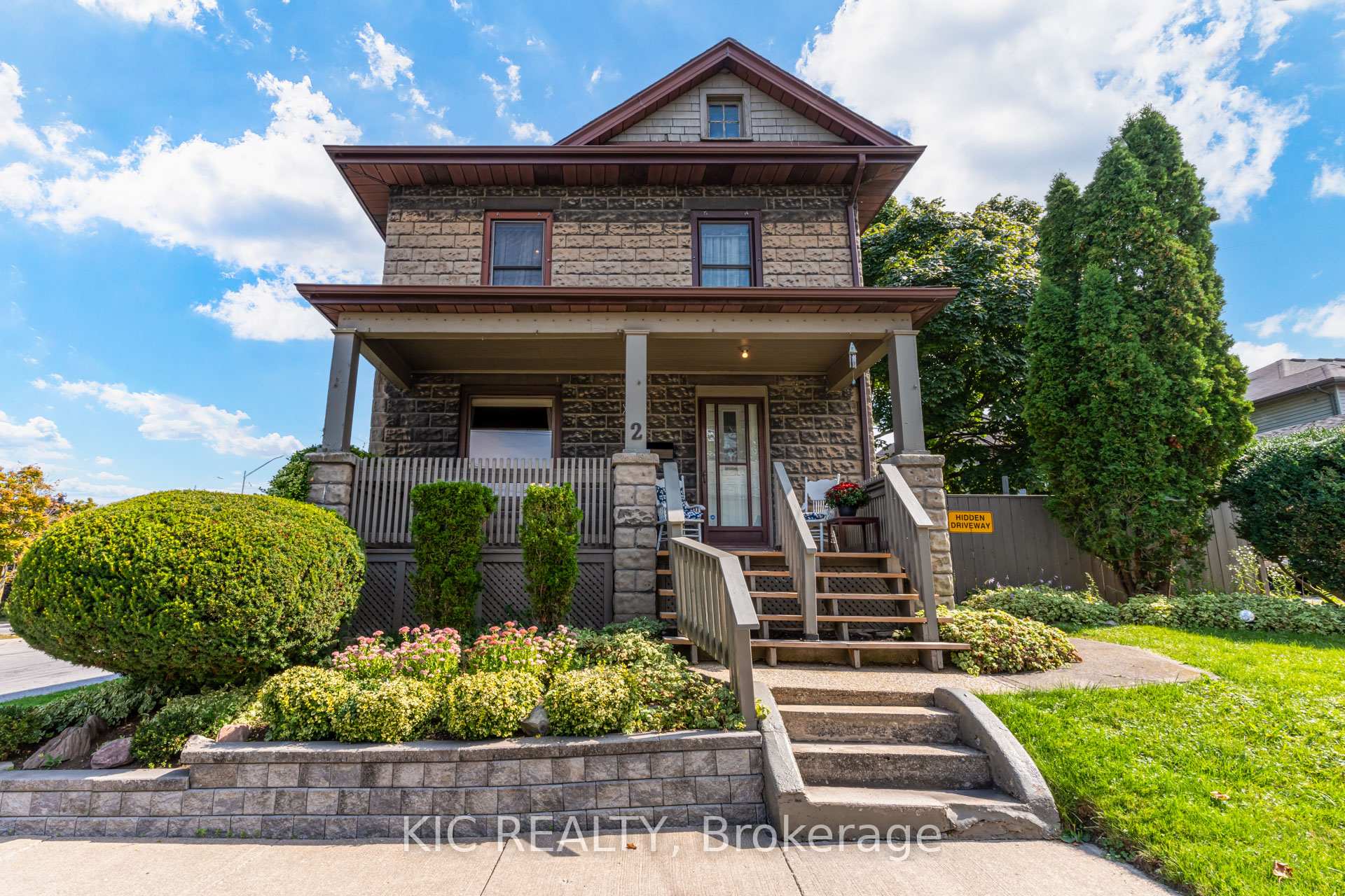 Photo 1 of 2 Boundary Lane, Thorold, Thorold Downtown — HOMEH