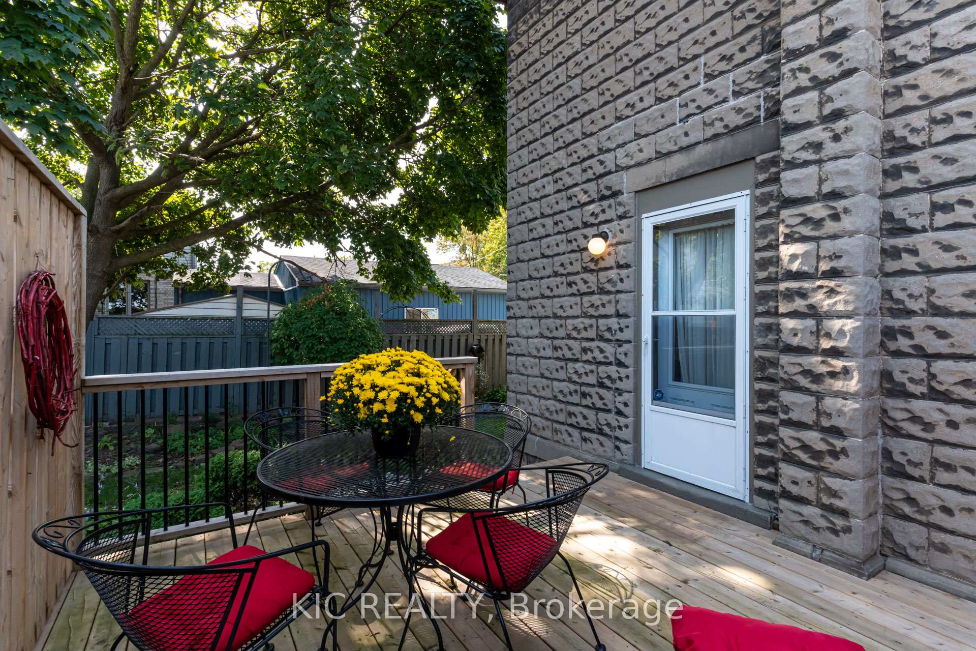 Photo 31 of 2 Boundary Lane, Thorold, Thorold Downtown — HOMEH