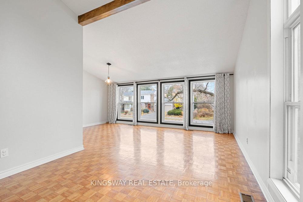 Photo 7 of 742 Mooney's Bay Place, Ottawa, Mooneys Bay/Riverside Park — HOMEH