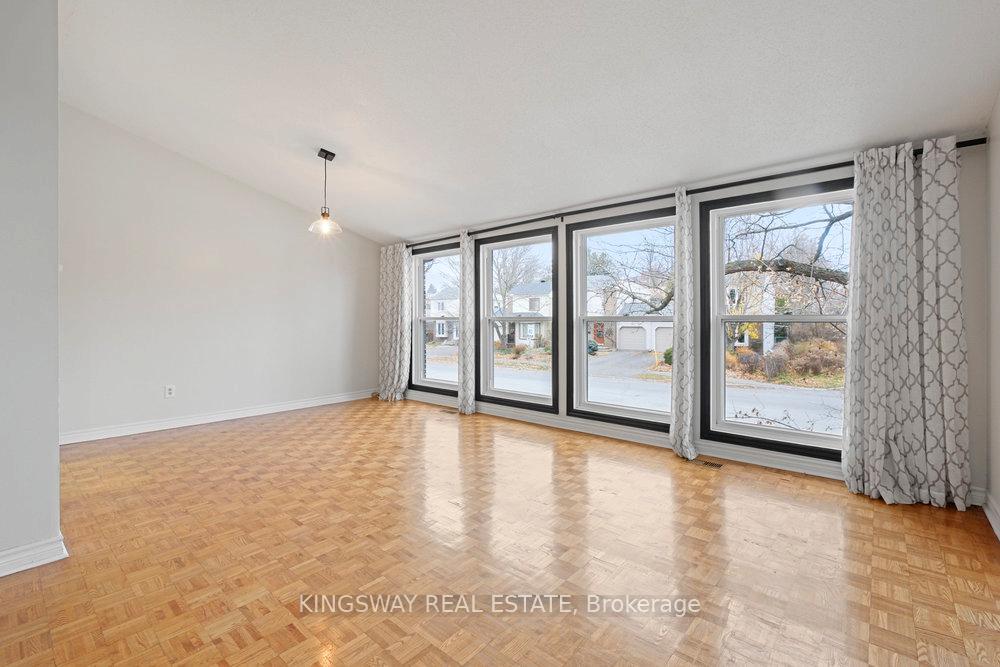 Photo 8 of 742 Mooney's Bay Place, Ottawa, Mooneys Bay/Riverside Park — HOMEH