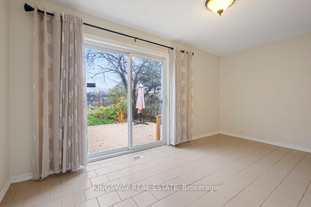 Photo 15 of 742 Mooney's Bay Place, Ottawa, Mooneys Bay/Riverside Park — HOMEH