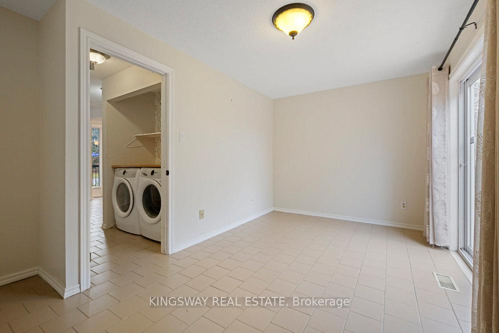 Photo 17 of 742 Mooney's Bay Place, Ottawa, Mooneys Bay/Riverside Park — HOMEH