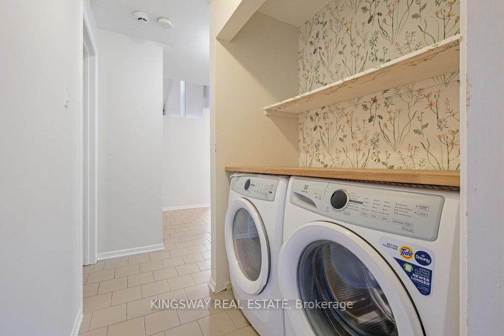 Photo 19 of 742 Mooney's Bay Place, Ottawa, Mooneys Bay/Riverside Park — HOMEH