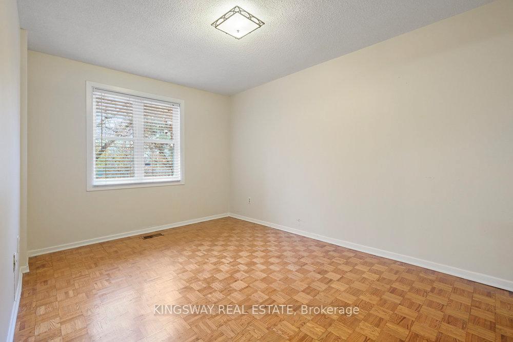 Photo 26 of 742 Mooney's Bay Place, Ottawa, Mooneys Bay/Riverside Park — HOMEH