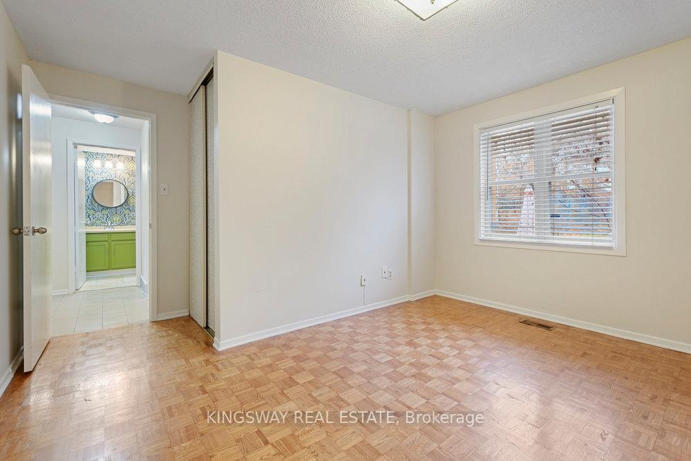 Photo 27 of 742 Mooney's Bay Place, Ottawa, Mooneys Bay/Riverside Park — HOMEH