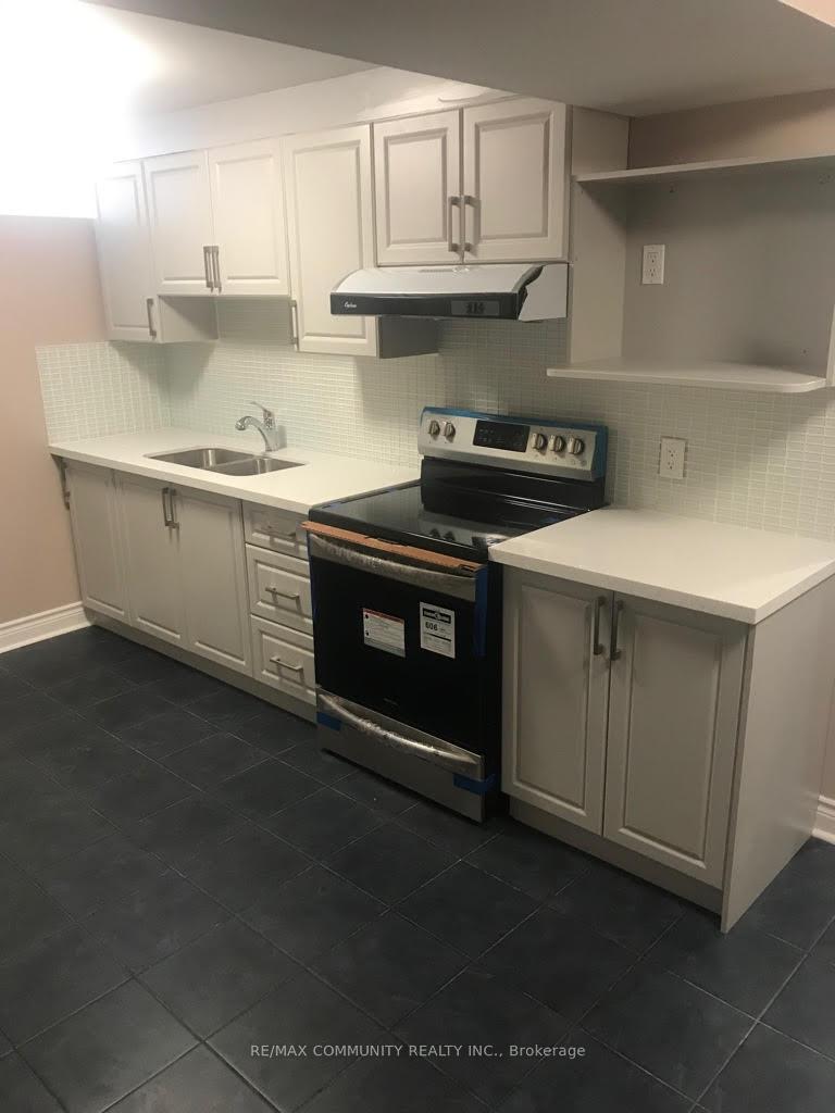 Photo 4 of 33 Challenger Court, Scarborough, Highland Creek — HOMEH