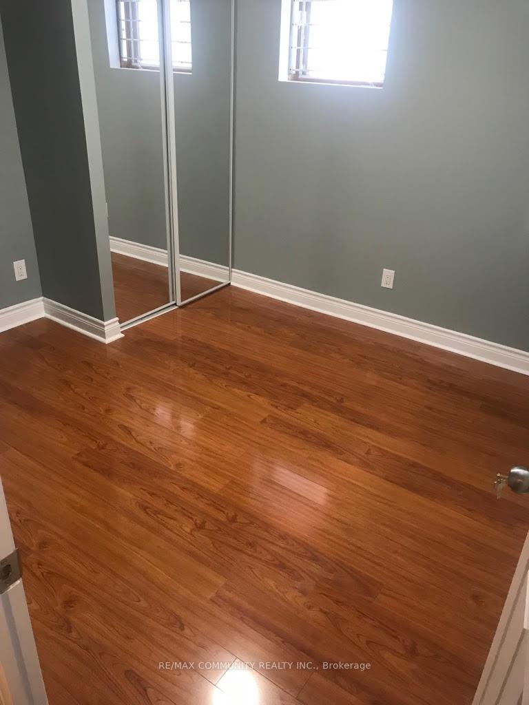 Photo 8 of 33 Challenger Court, Scarborough, Highland Creek — HOMEH