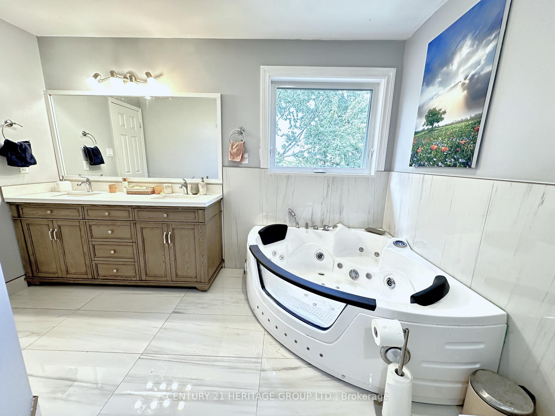 Photo 45 of 192 Covent Crescent, Aurora, Aurora Highlands — HOMEH