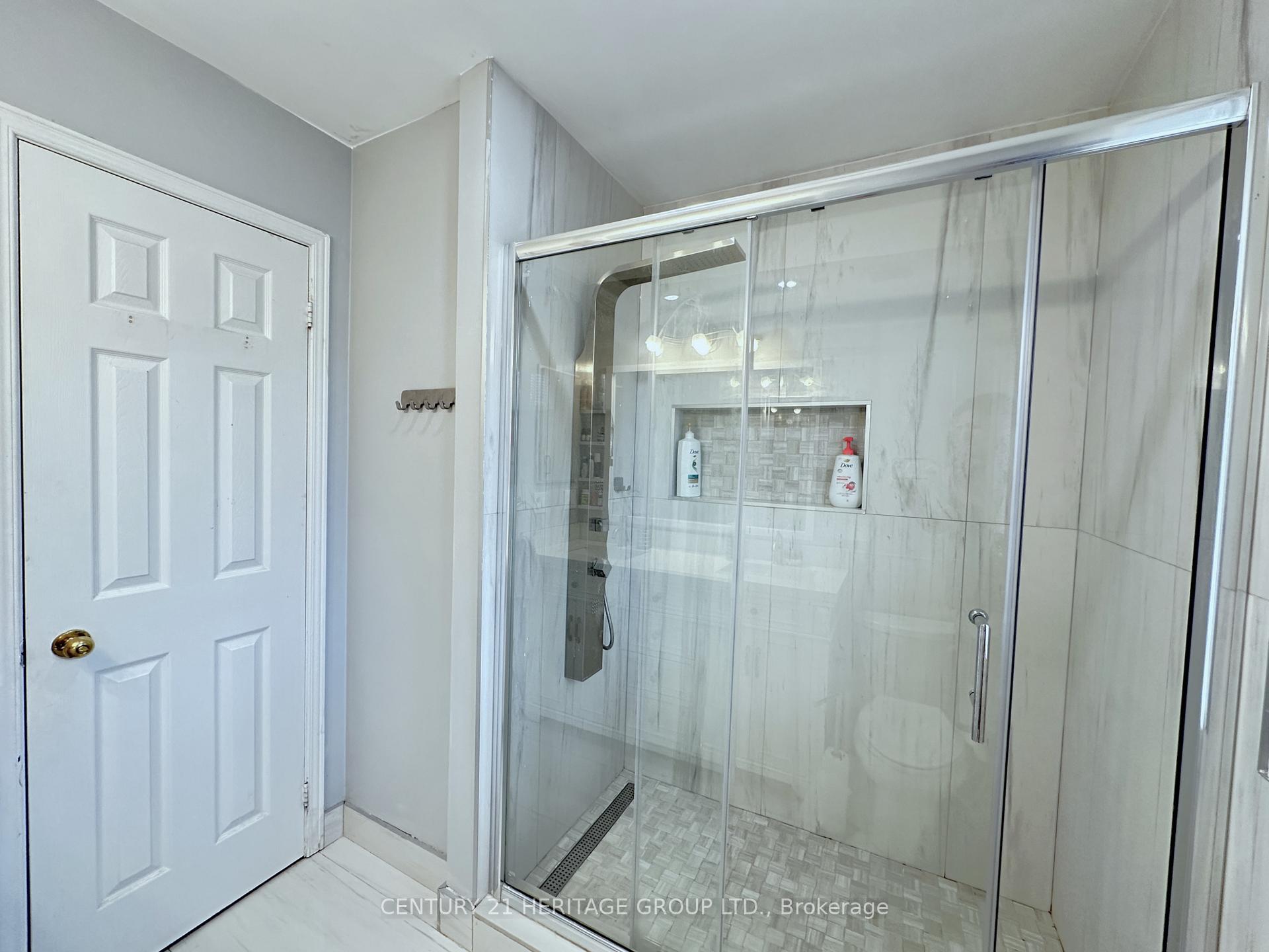 Photo 25 of 192 Covent Crescent, Aurora, Aurora Highlands — HOMEH