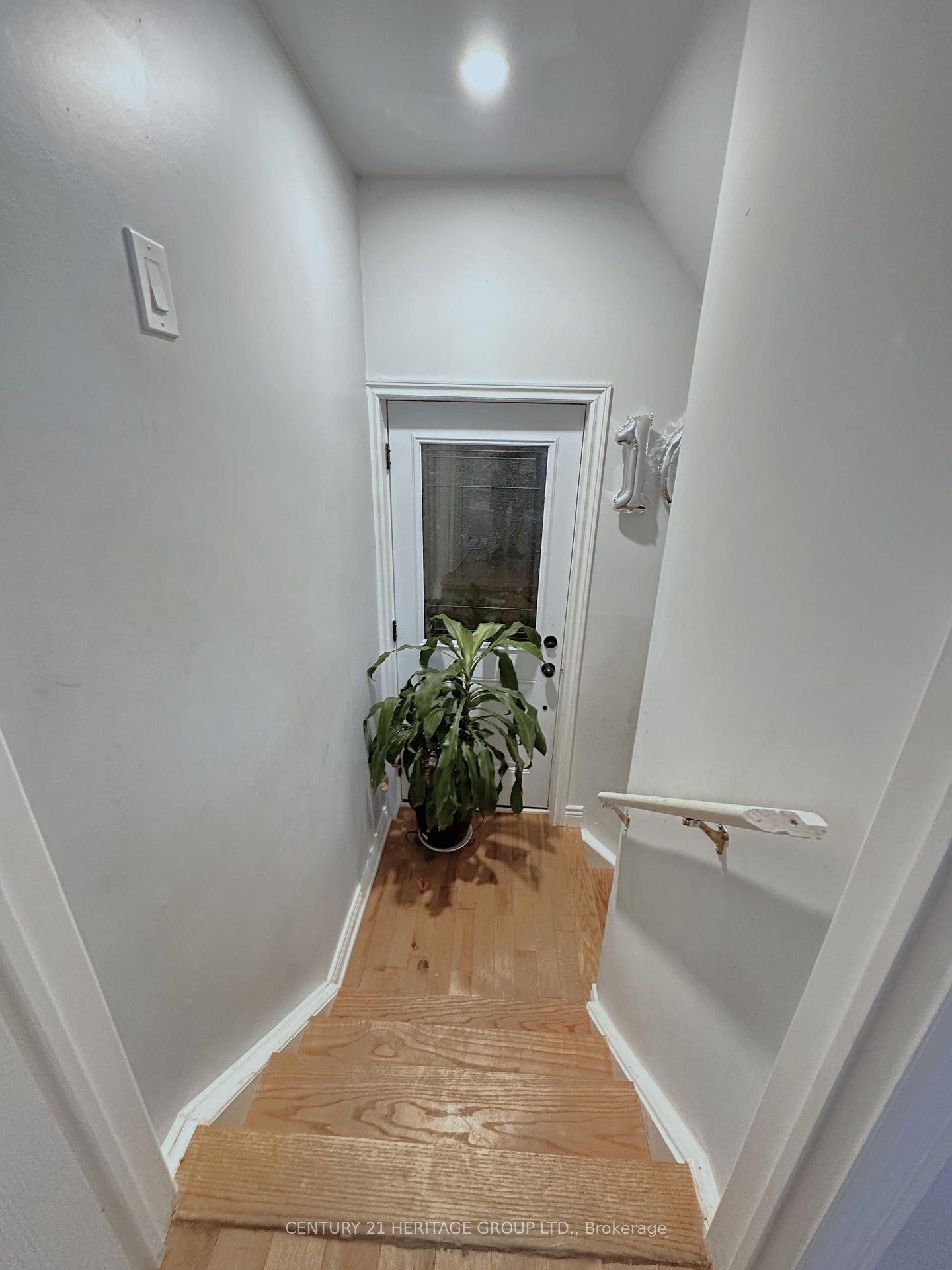 Photo 34 of 192 Covent Crescent, Aurora, Aurora Highlands — HOMEH