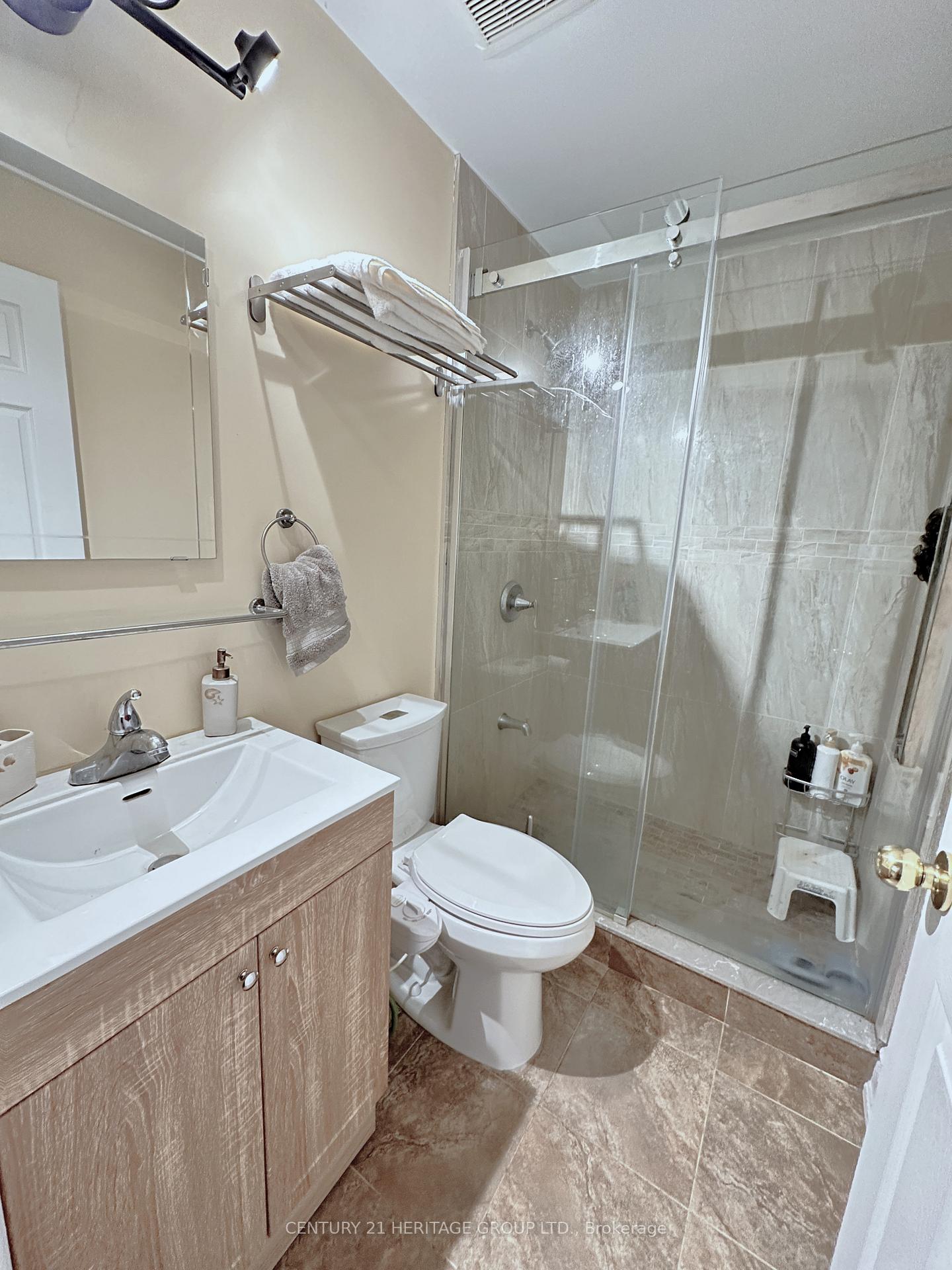 Photo 44 of 192 Covent Crescent, Aurora, Aurora Highlands — HOMEH