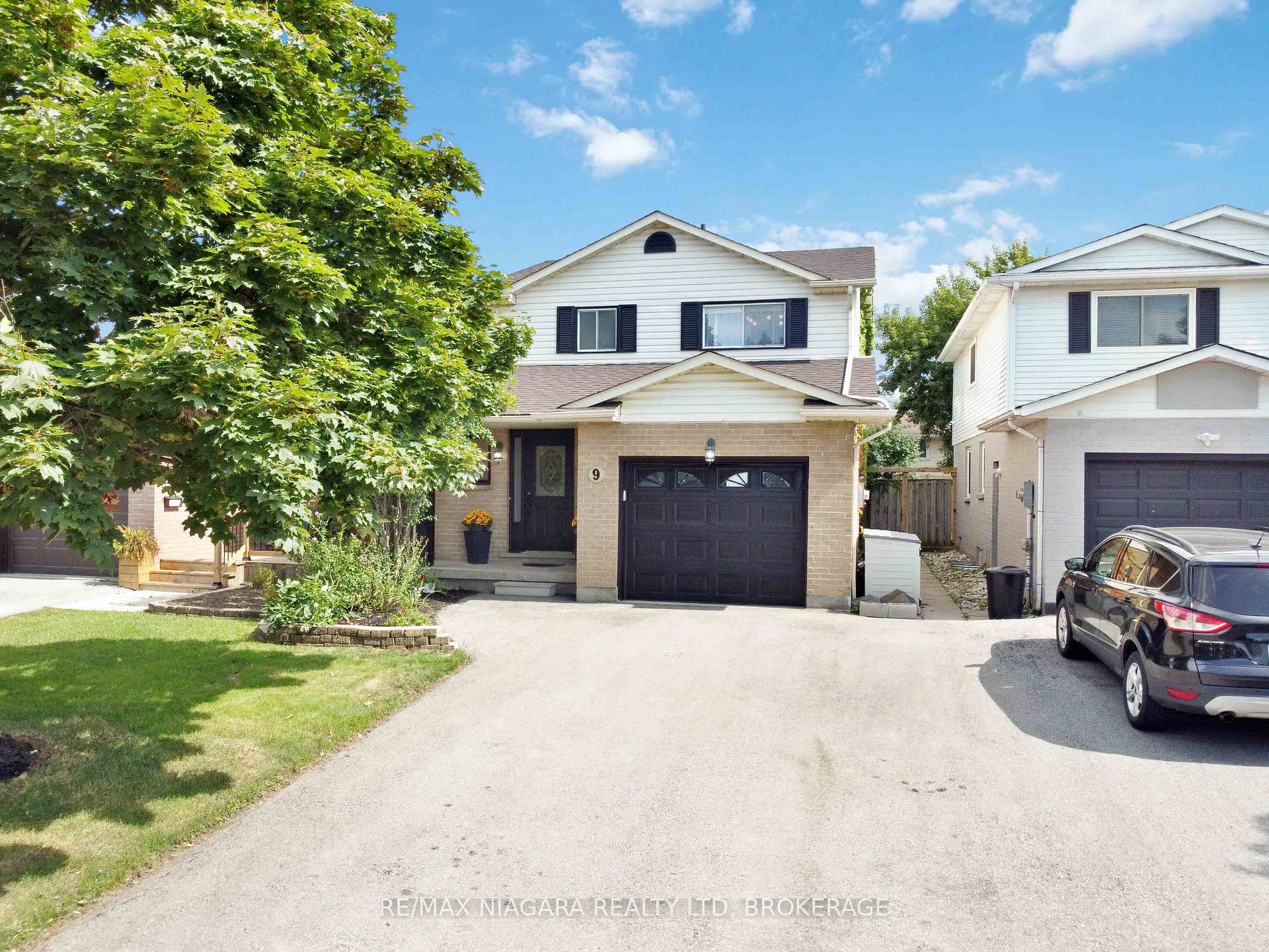 Photo 1 of 9 Culligan Crescent, Thorold, Confederation Heights — HOMEH