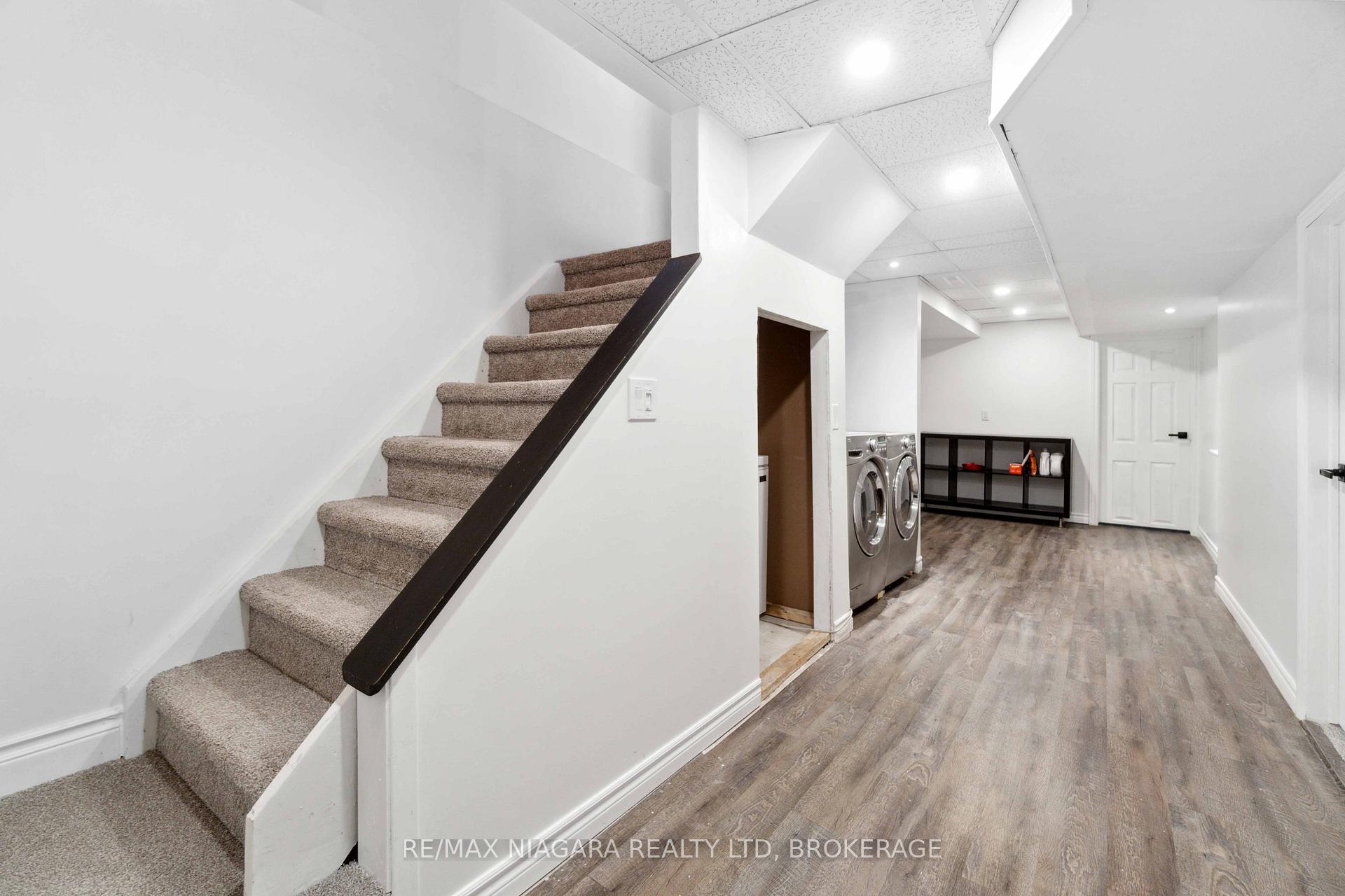Photo 12 of 9 Culligan Crescent, Thorold, Confederation Heights — HOMEH