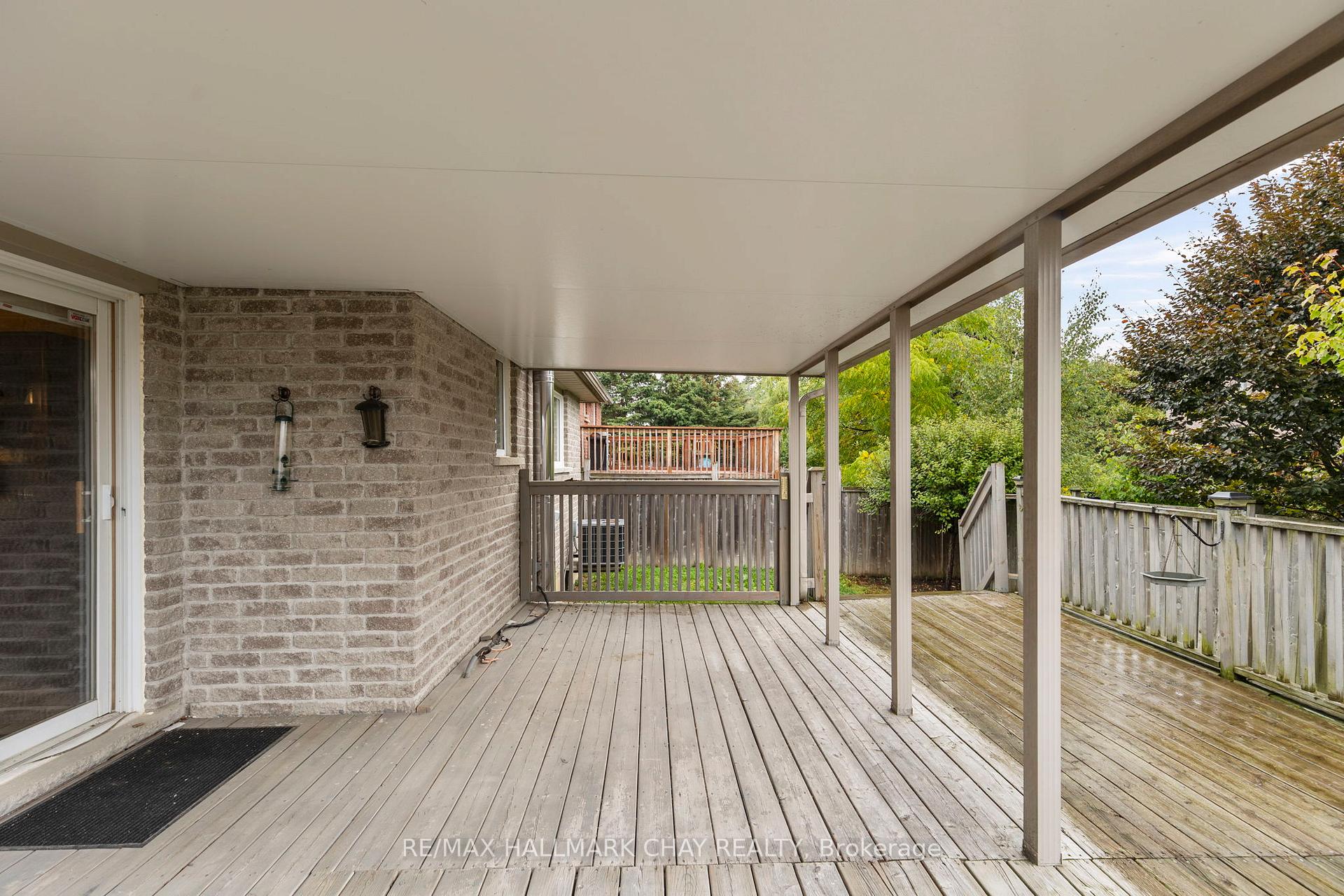 Photo 28 of 91 Ruffet Drive, Barrie, Edgehill Drive — HOMEH