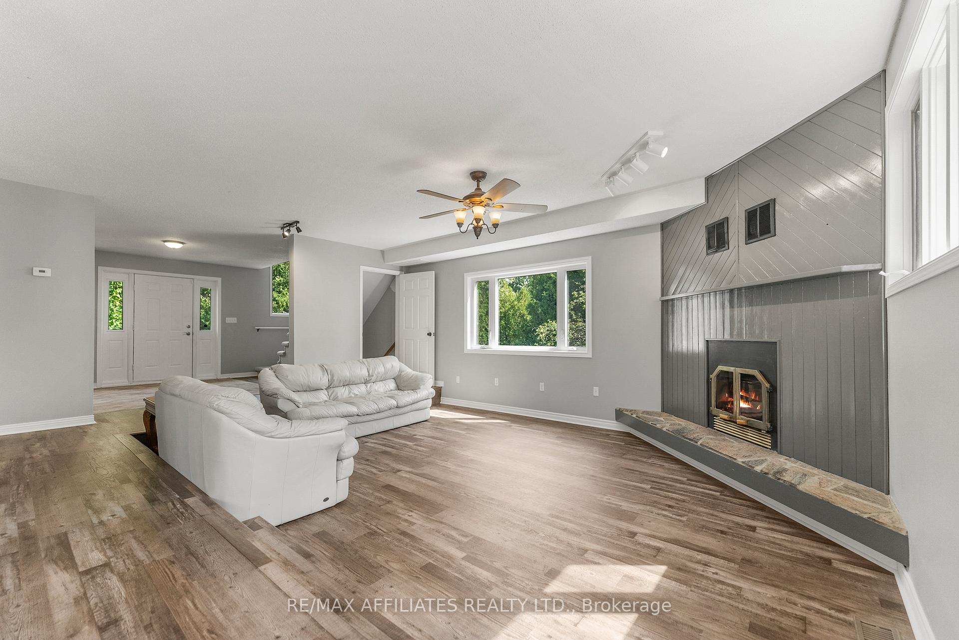 Photo 4 of 425 Cuckoos Nest Road, Beckwith, Beckwith Twp — HOMEH