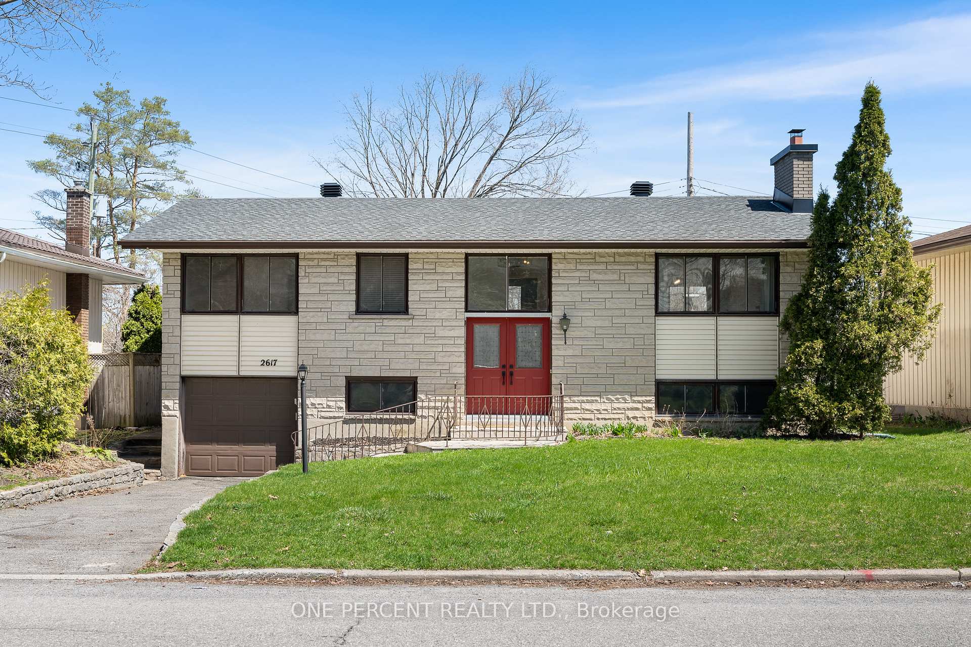 Photo 1 of 2617 Hobson Road, Ottawa, Mooneys Bay/Riverside Park — HOMEH