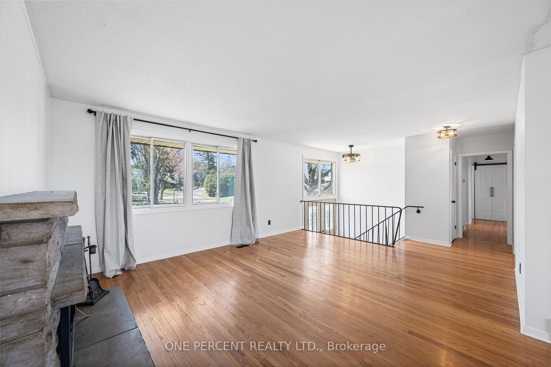 Photo 18 of 2617 Hobson Road, Ottawa, Mooneys Bay/Riverside Park — HOMEH