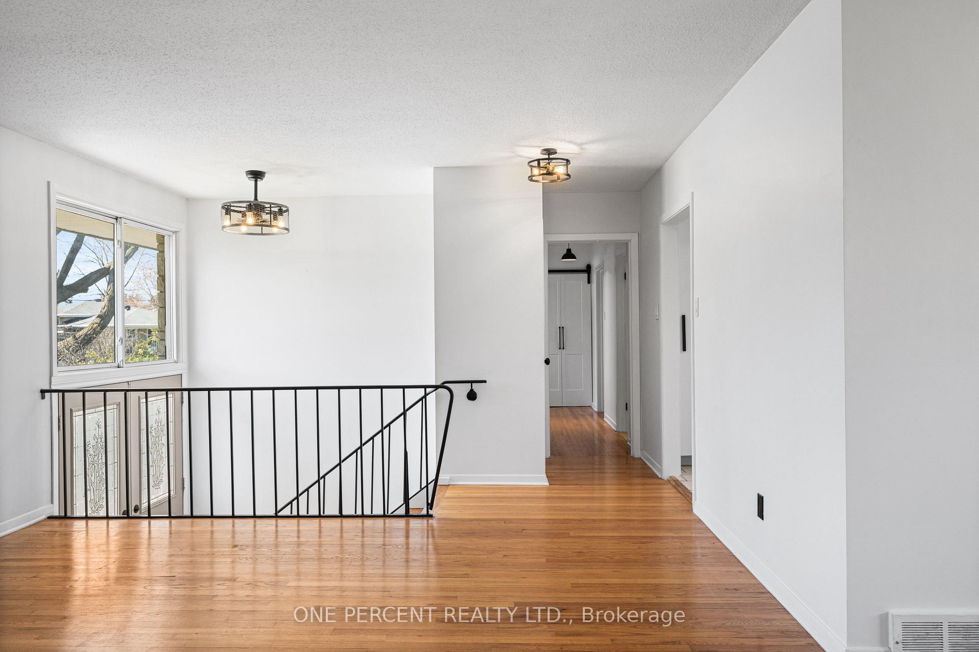 Photo 16 of 2617 Hobson Road, Ottawa, Mooneys Bay/Riverside Park — HOMEH