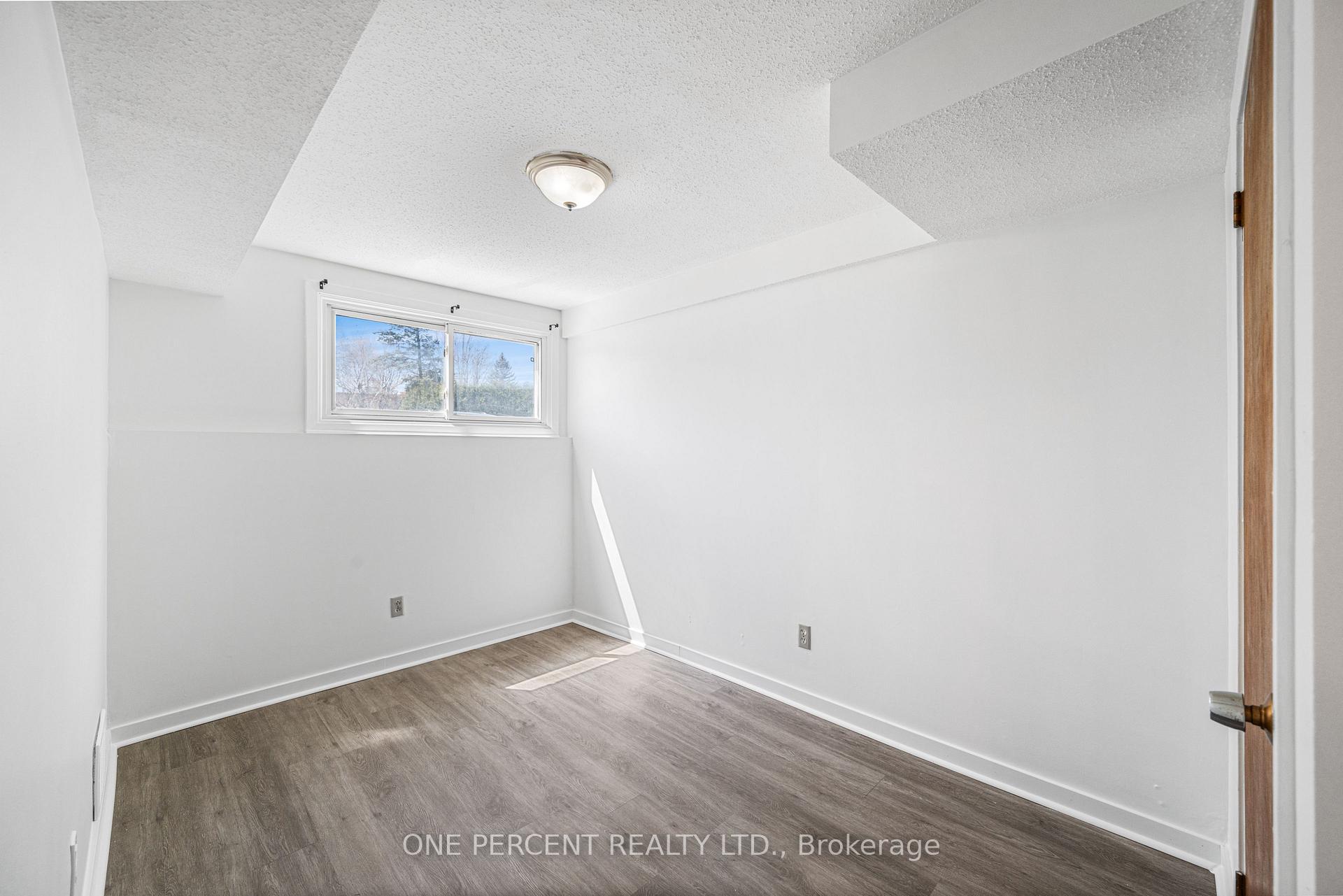 Photo 29 of 2617 Hobson Road, Ottawa, Mooneys Bay/Riverside Park — HOMEH