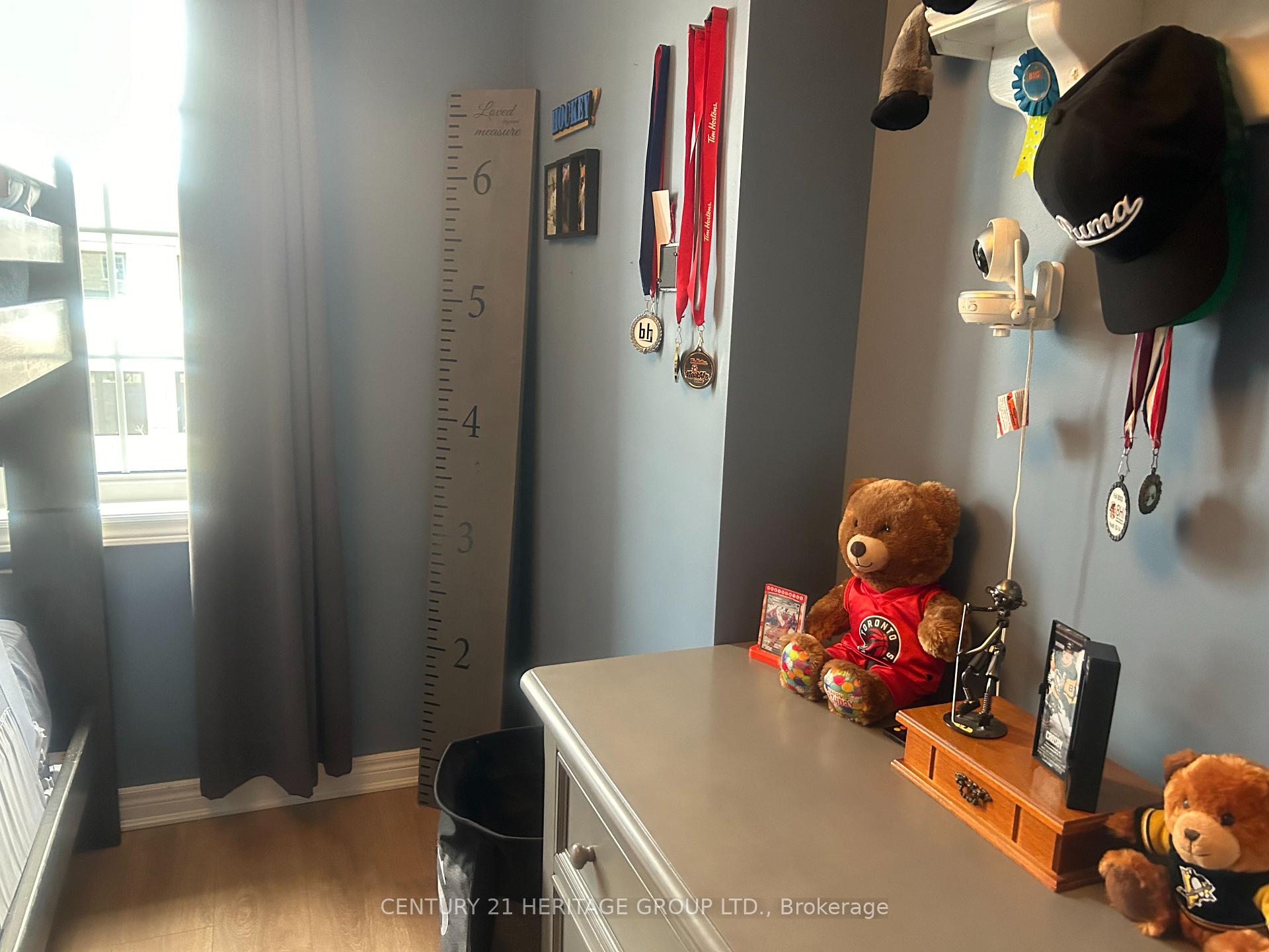 Photo 17 of 58 Harmony Way, Thorold, Rolling Meadows — HOMEH