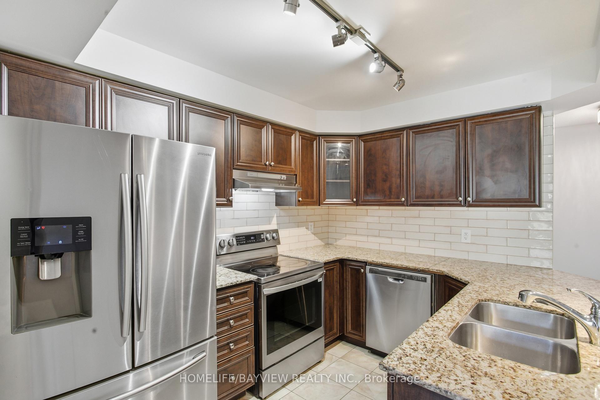 Photo 9 of 41 Linnell Street, Ajax, Central East — HOMEH