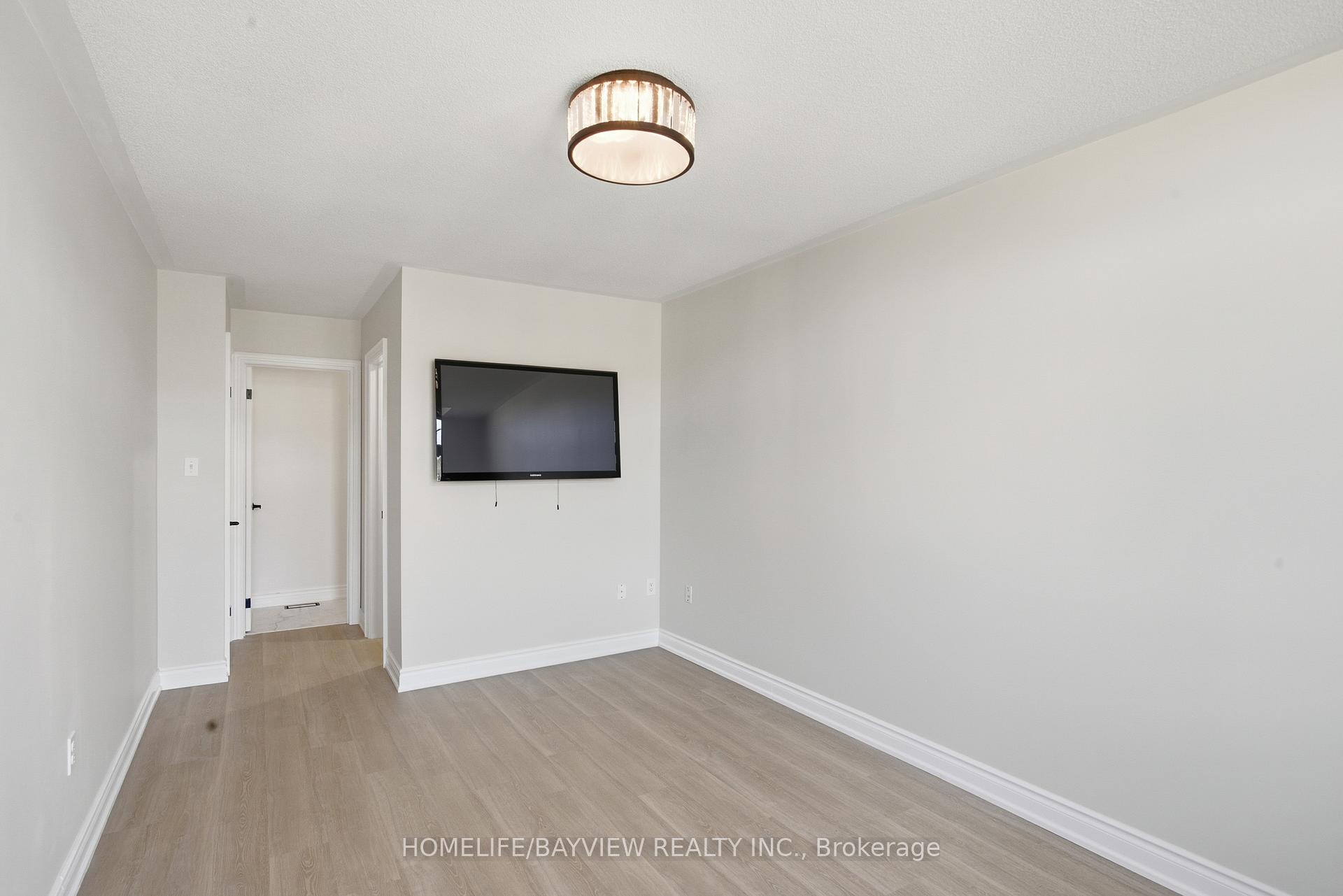 Photo 14 of 41 Linnell Street, Ajax, Central East — HOMEH