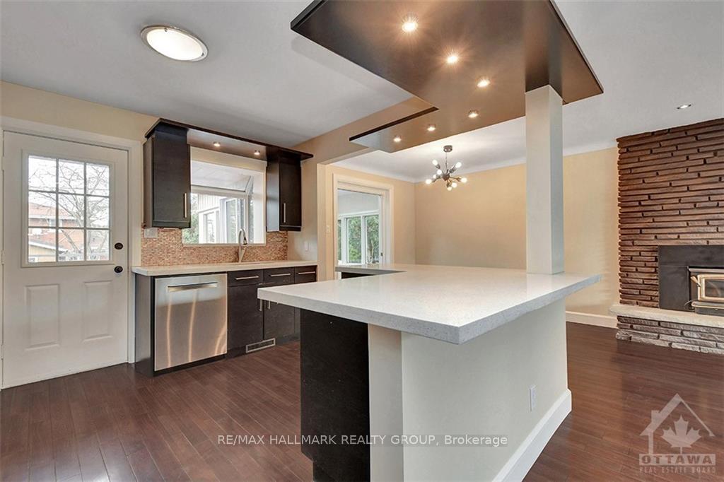 Photo 5 of 1339 Dowler Avenue, Ottawa, Alta Vista — HOMEH