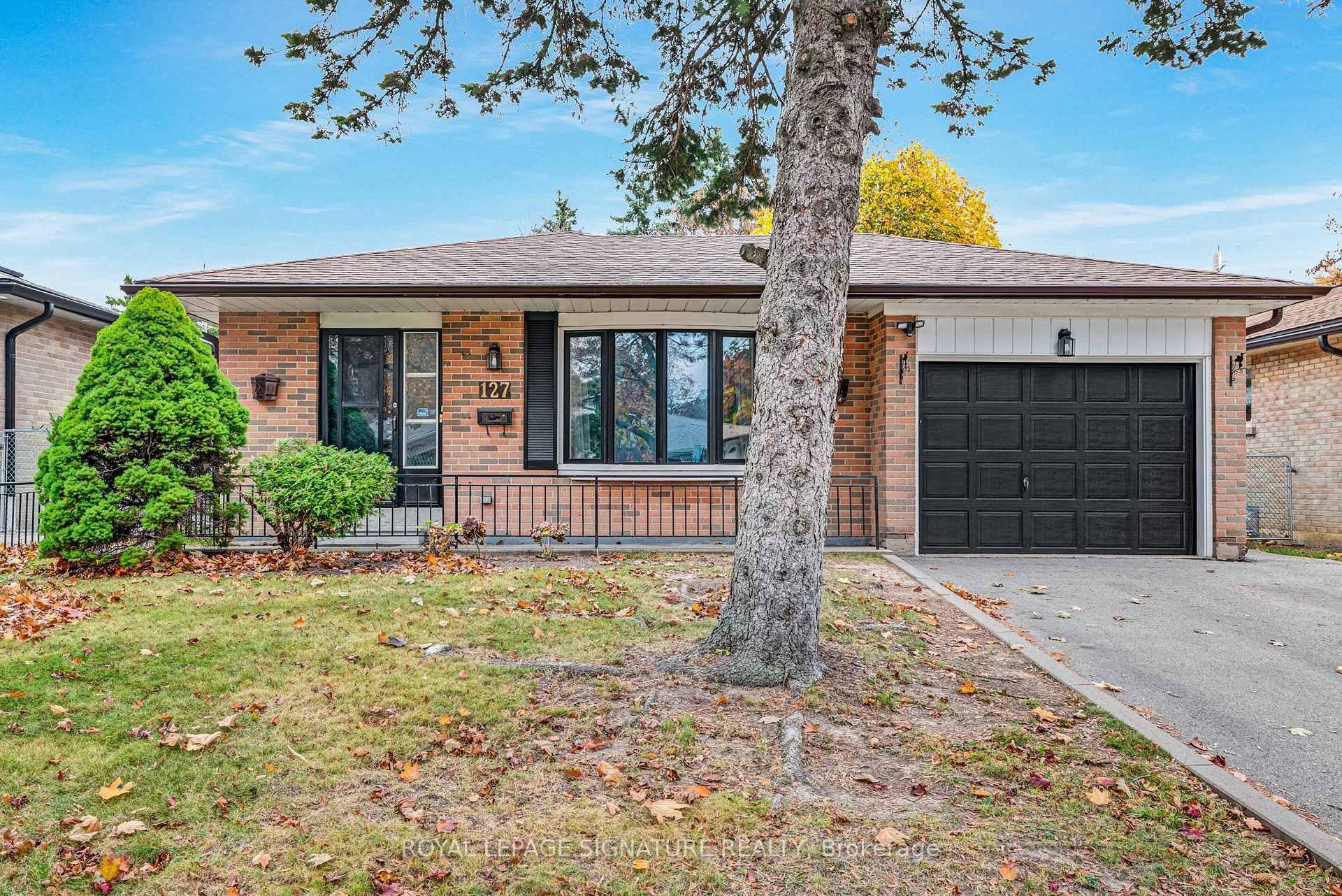Photo 1 of Unit Main, 127 Clappison Boulevard, Scarborough, Centennial Scarborough — HOMEH