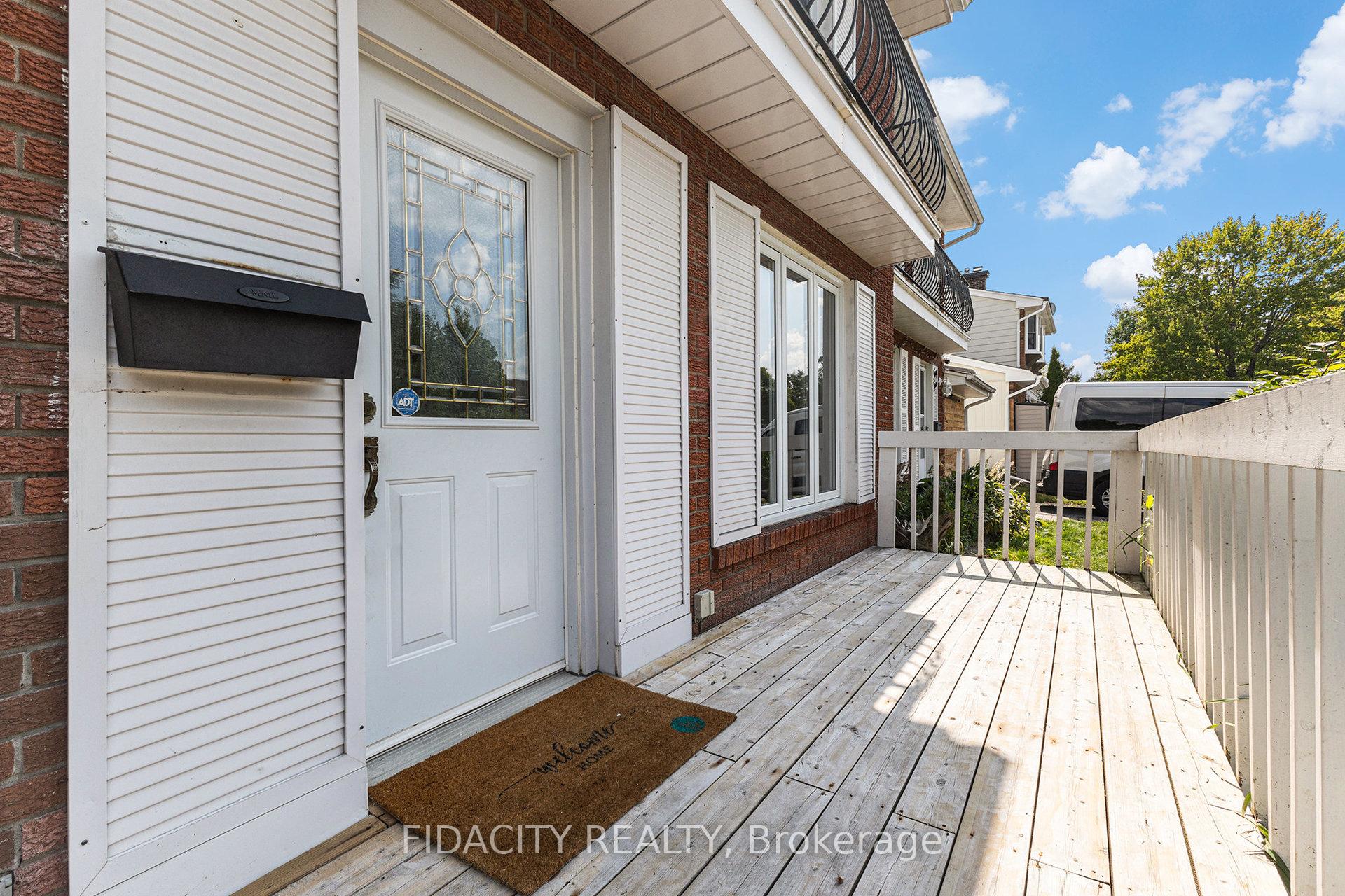 Photo 22 of 35 Cymbeline Drive, Ottawa, Westcliffe Estates — HOMEH