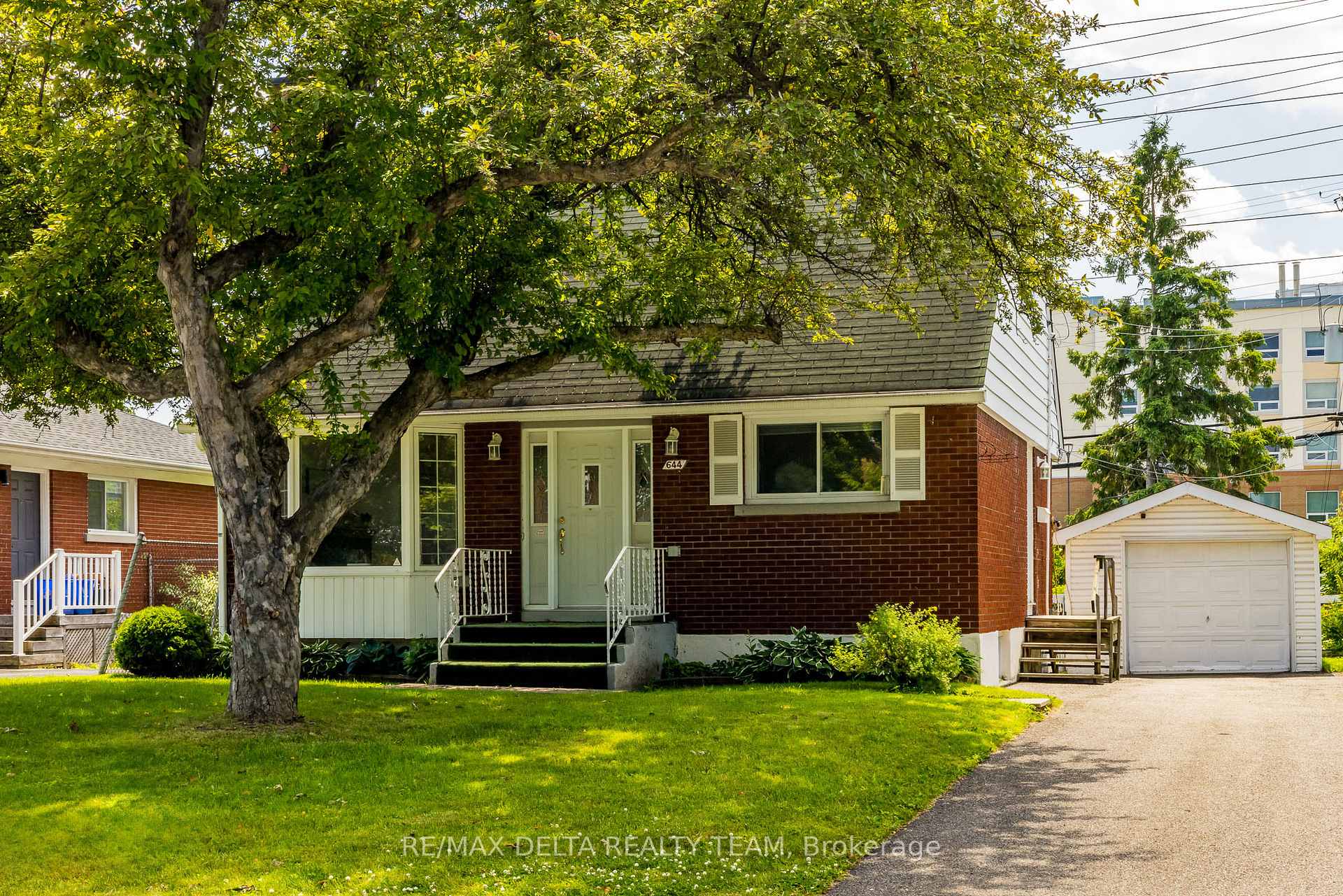 Photo 6 of 644 Browning Avenue, Ottawa, Riverview Park — HOMEH