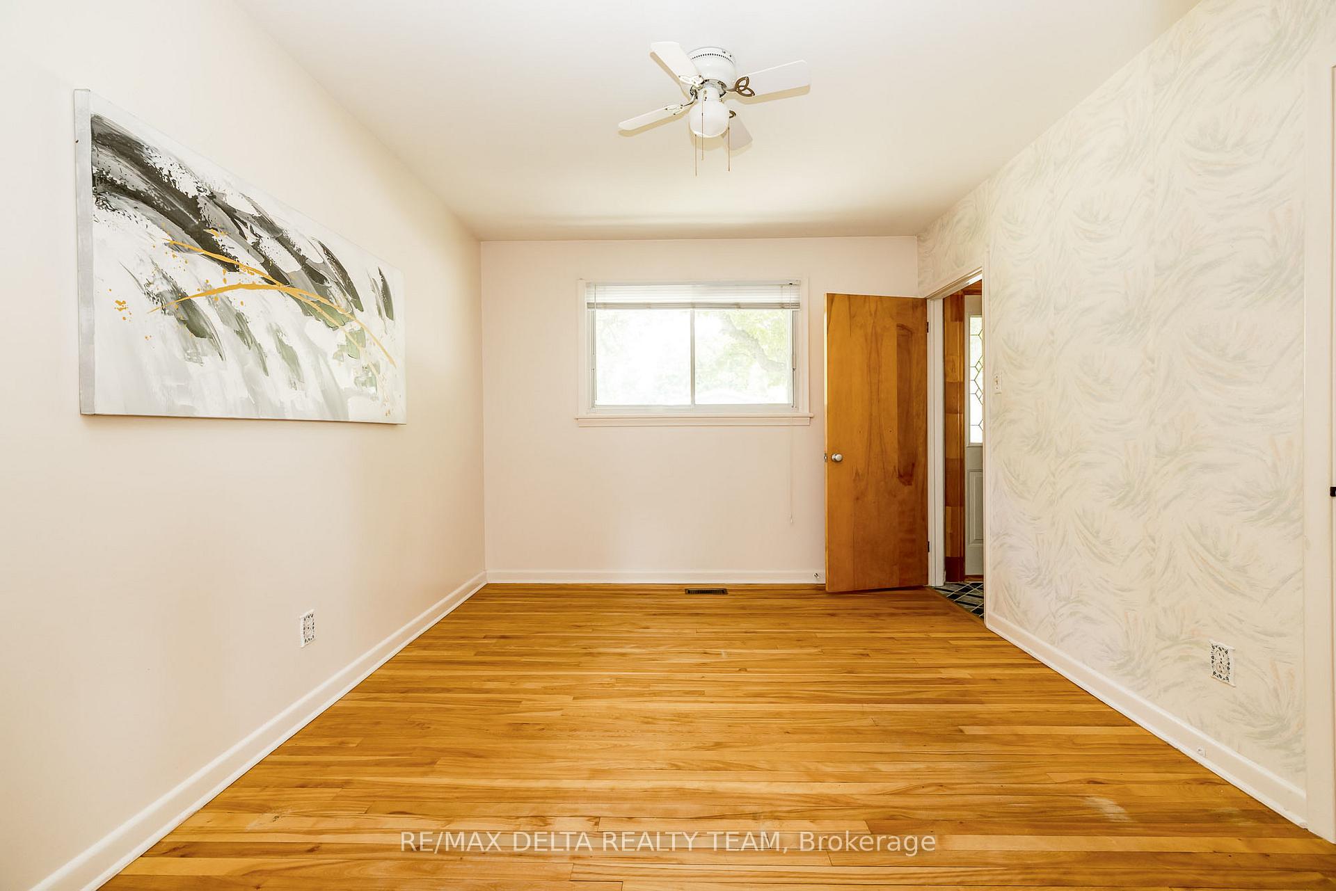 Photo 8 of 644 Browning Avenue, Ottawa, Riverview Park — HOMEH