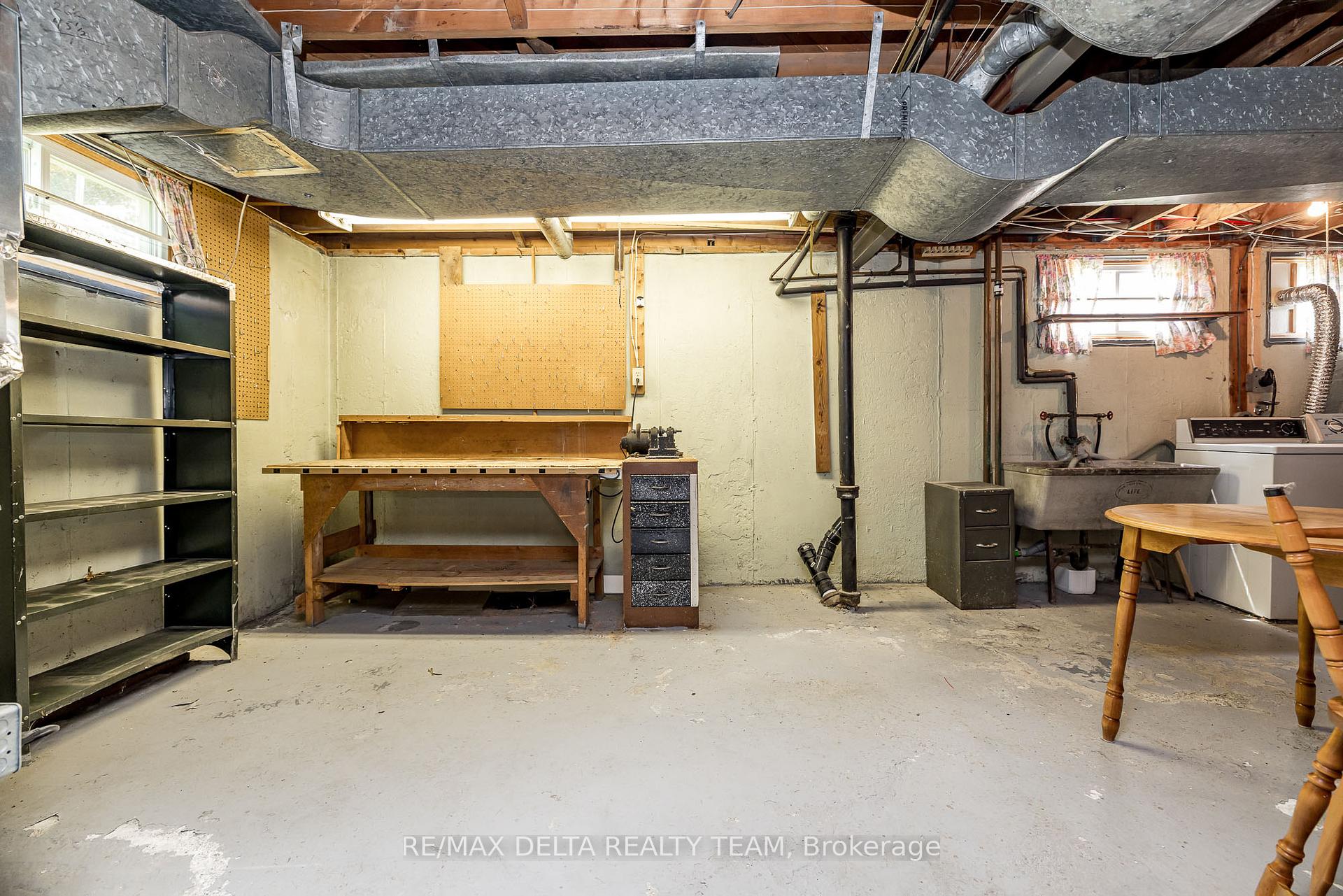 Photo 19 of 644 Browning Avenue, Ottawa, Riverview Park — HOMEH