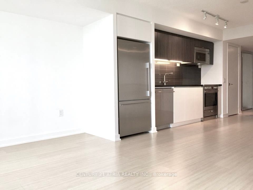 Photo 15 of Unit 3305, 85 Queens Wharf Road, Toronto, Waterfront Communities — HOMEH