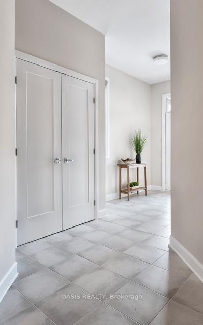 Photo 3 of 137 Kerala Place, Ottawa, Blossom Park/Kemp Park/Findlay Creek — HOMEH