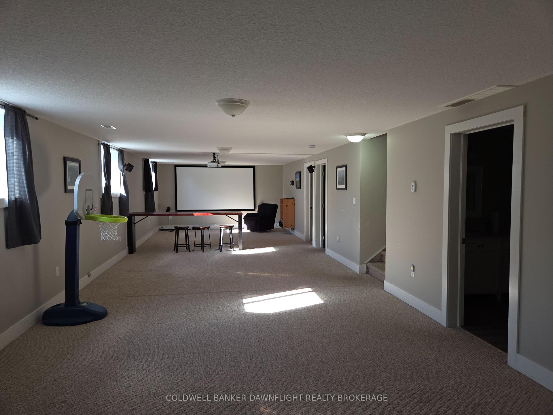 Photo 23 of 12 Knell Crescent, Bluewater, Zurich — HOMEH