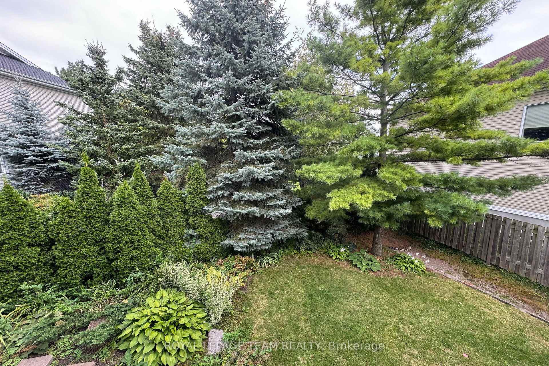 Photo 46 of 41 Maxton Private, Ottawa, Beacon Hill South — HOMEH