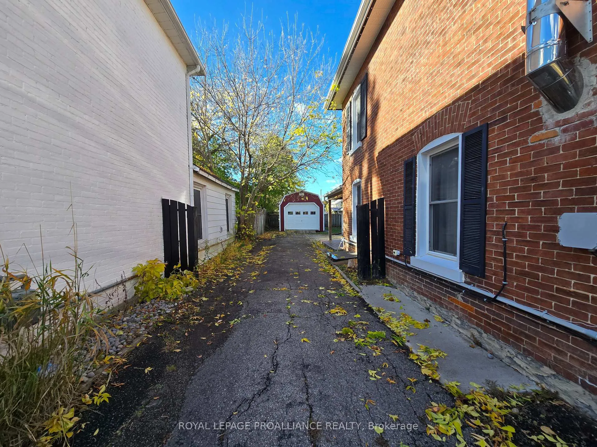 Photo 91 of 38 Sinclair Street, Belleville, Belleville Ward — HOMEH