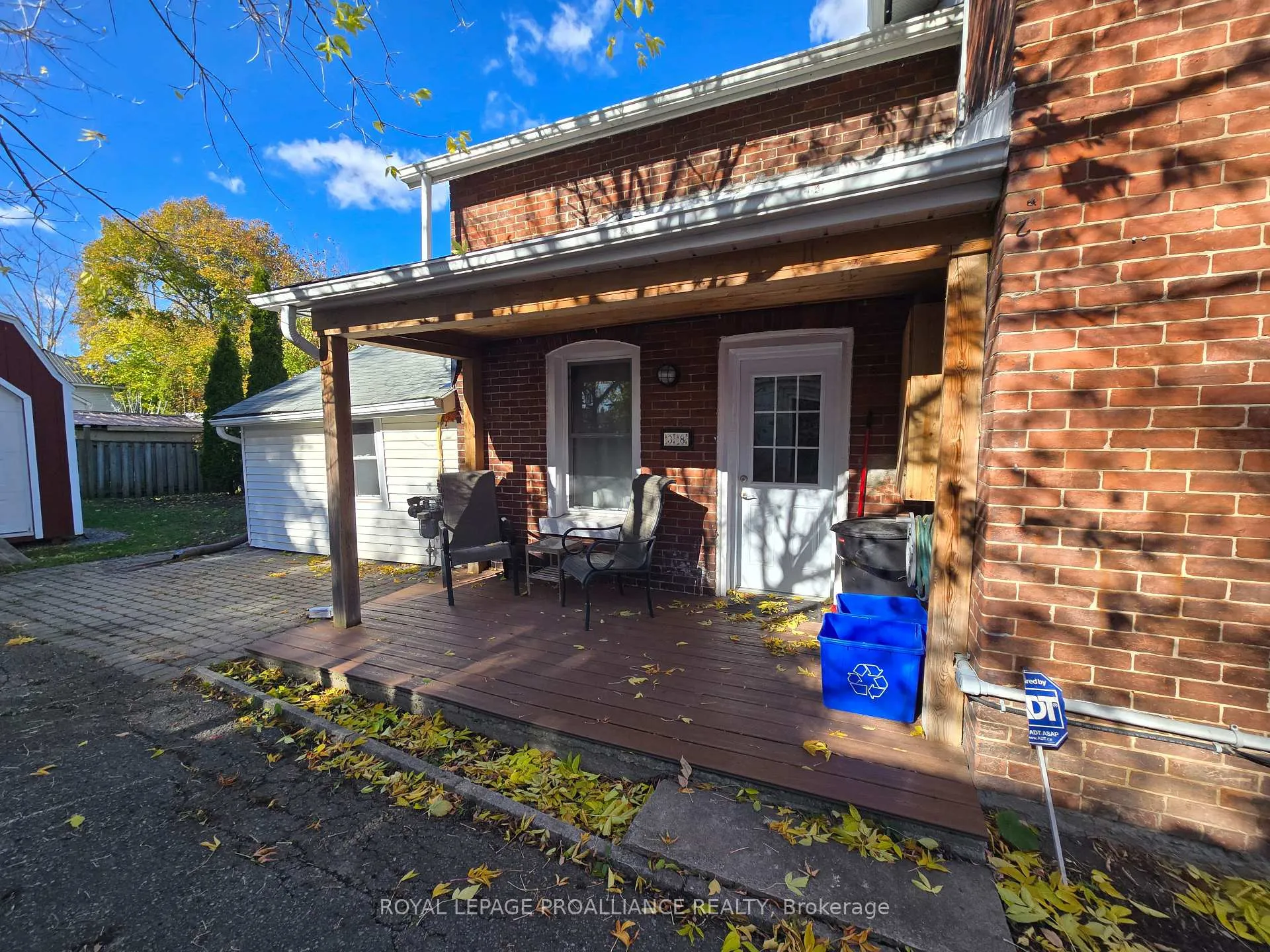 Photo 94 of 38 Sinclair Street, Belleville, Belleville Ward — HOMEH