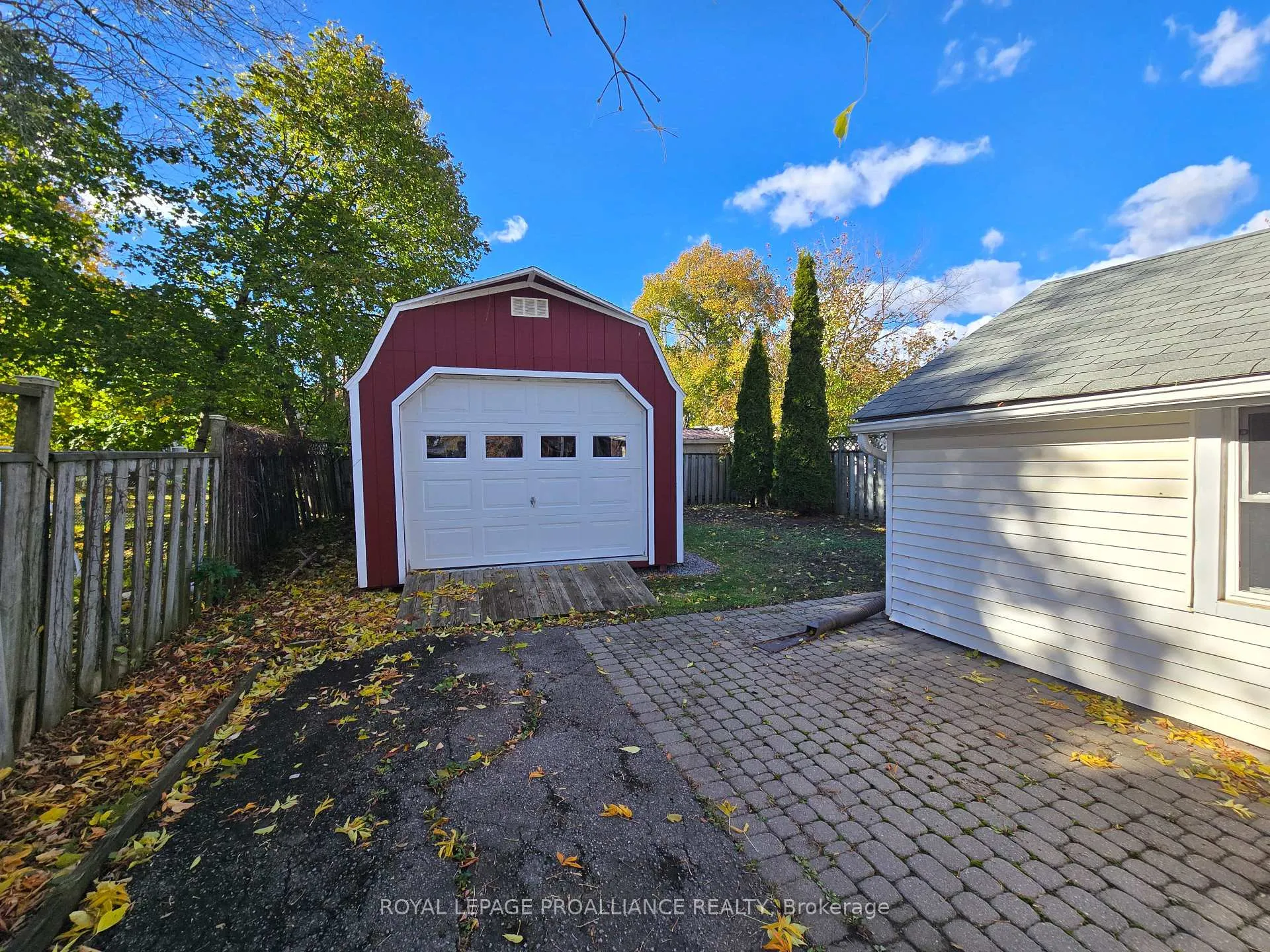 Photo 97 of 38 Sinclair Street, Belleville, Belleville Ward — HOMEH