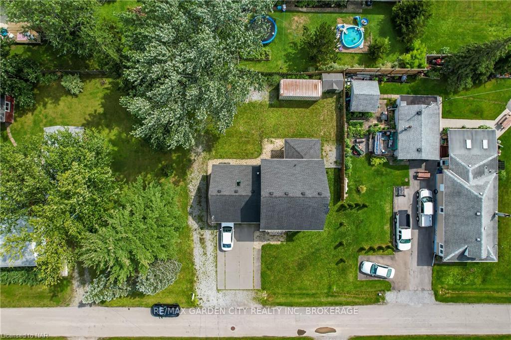 Photo 3 of 17 Melrose Avenue, Thorold, Port Robinson — HOMEH