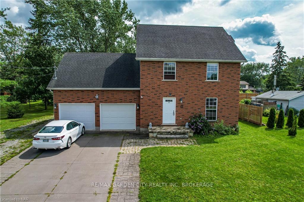 Photo 12 of 17 Melrose Avenue, Thorold, Port Robinson — HOMEH